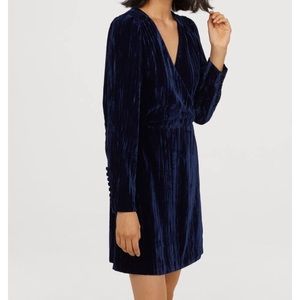 Blue Velvet Long Sleeve Dress